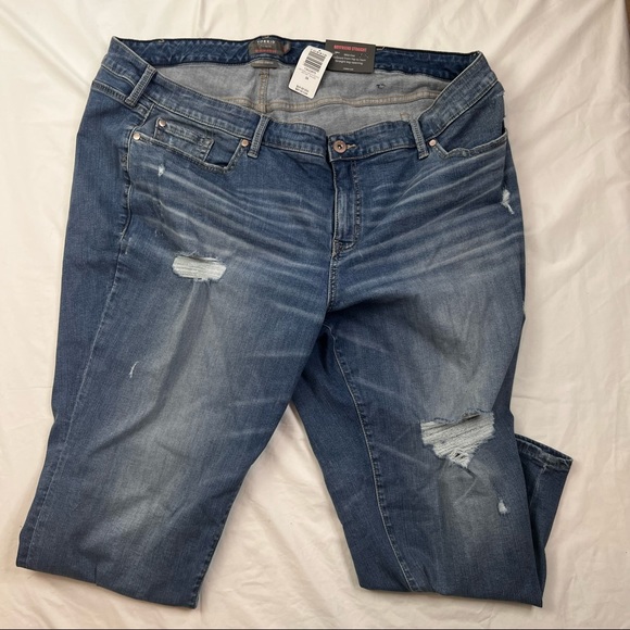 torrid Denim - NEW Torrid Women's Boyfriend Jeans Straight Leg Stretch Mid Rise Sz 26XS L050822